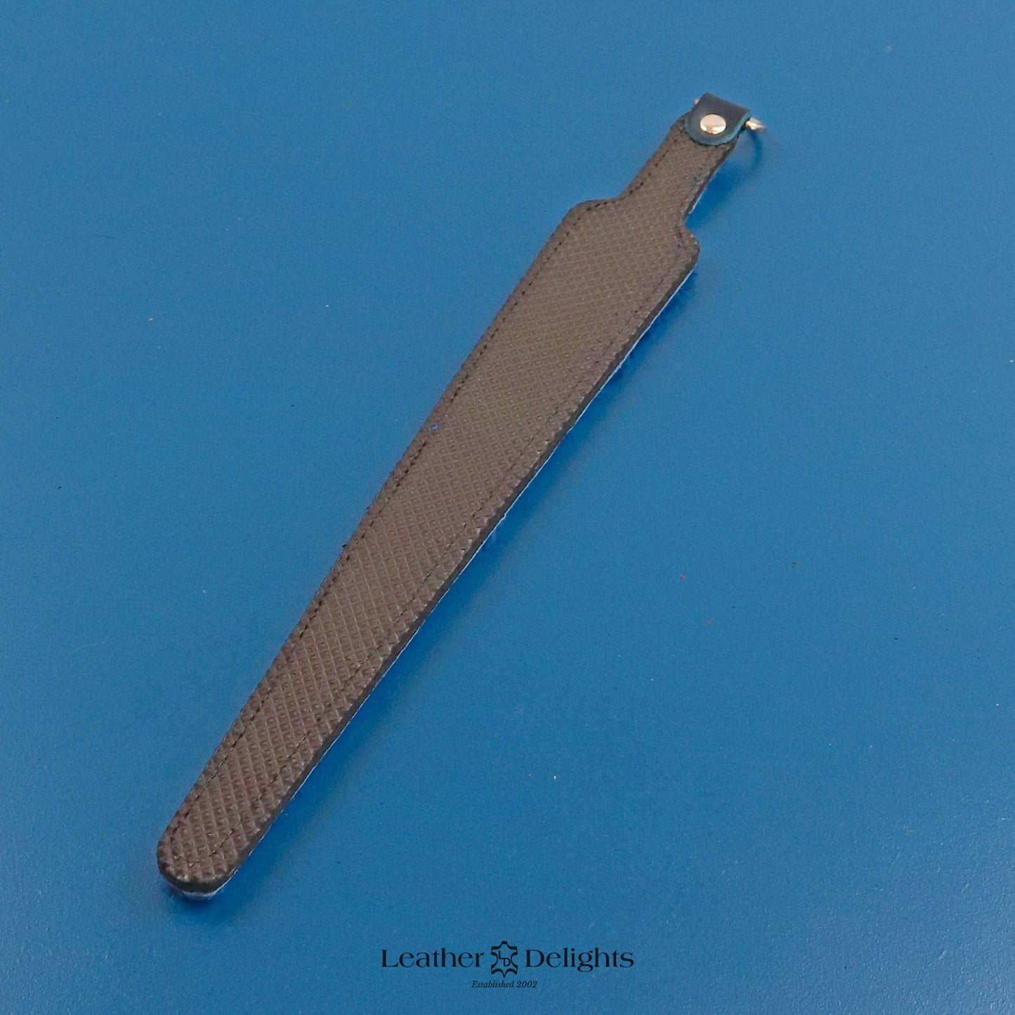 Needle - Rubber & Rabbit Fur