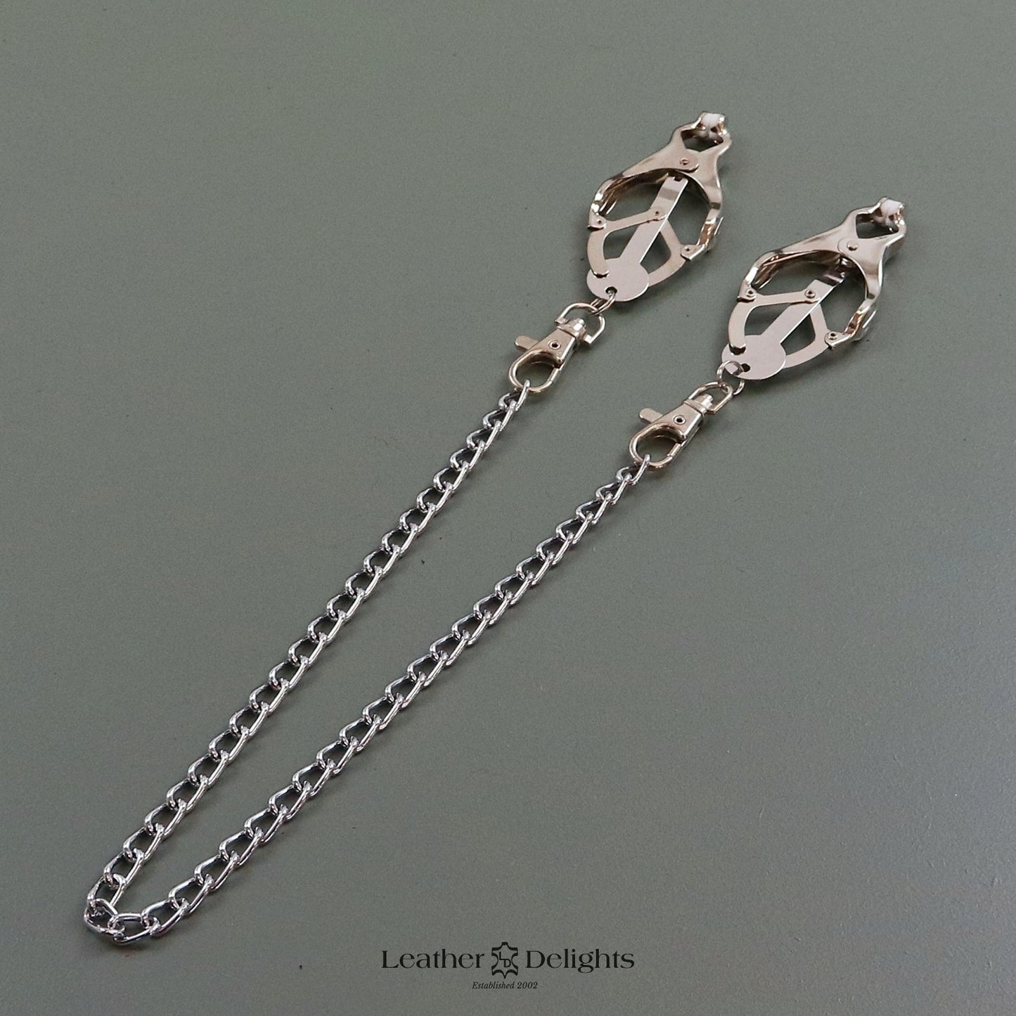 Pinces trèfle avec chaîne