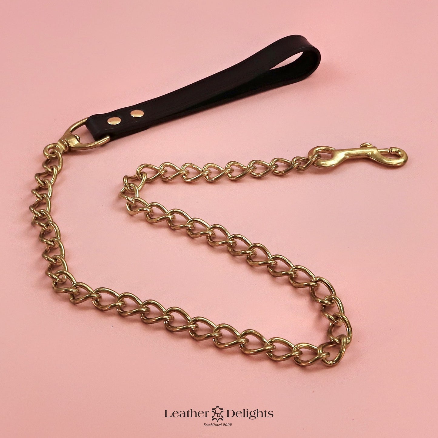 Laisse en chaîne avec poignée en cuir doublée de daim