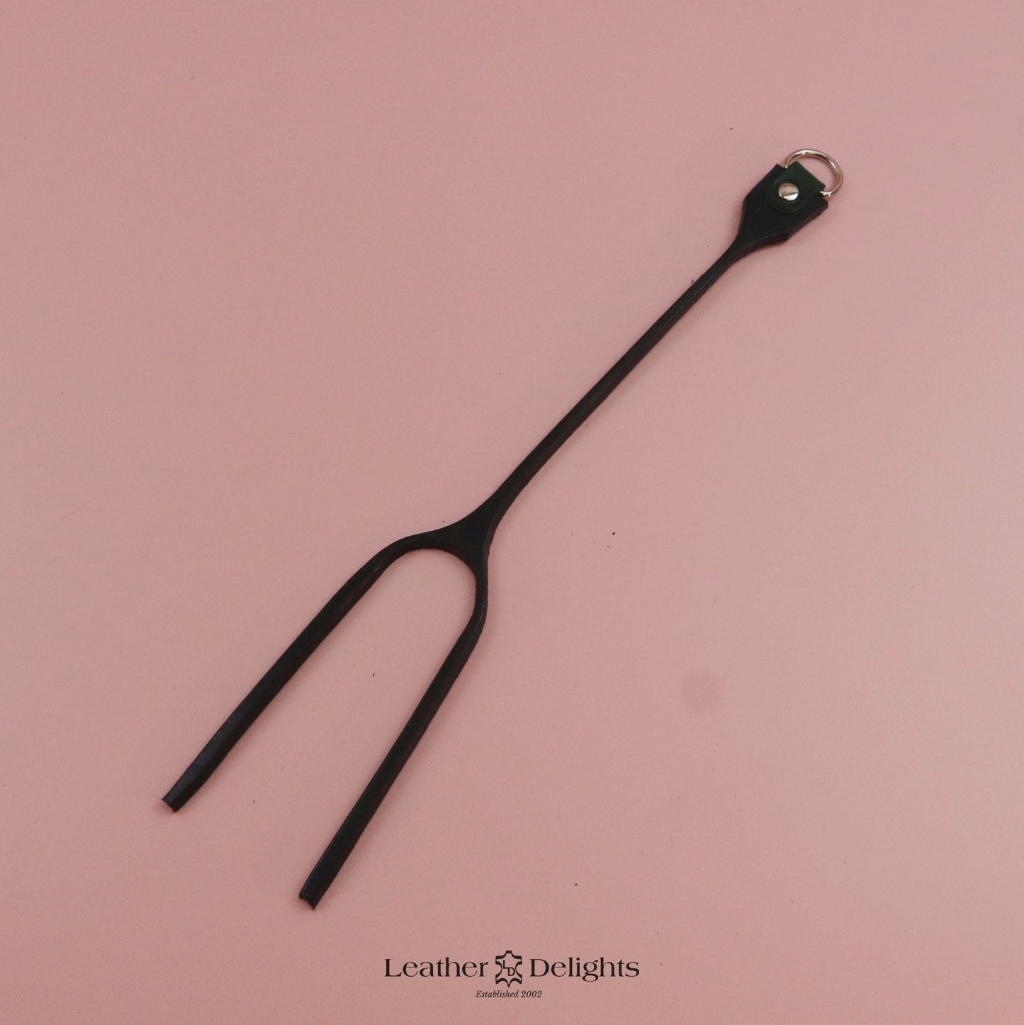 Tuning Fork - Oak Bark Tanned Leather with Green Accent