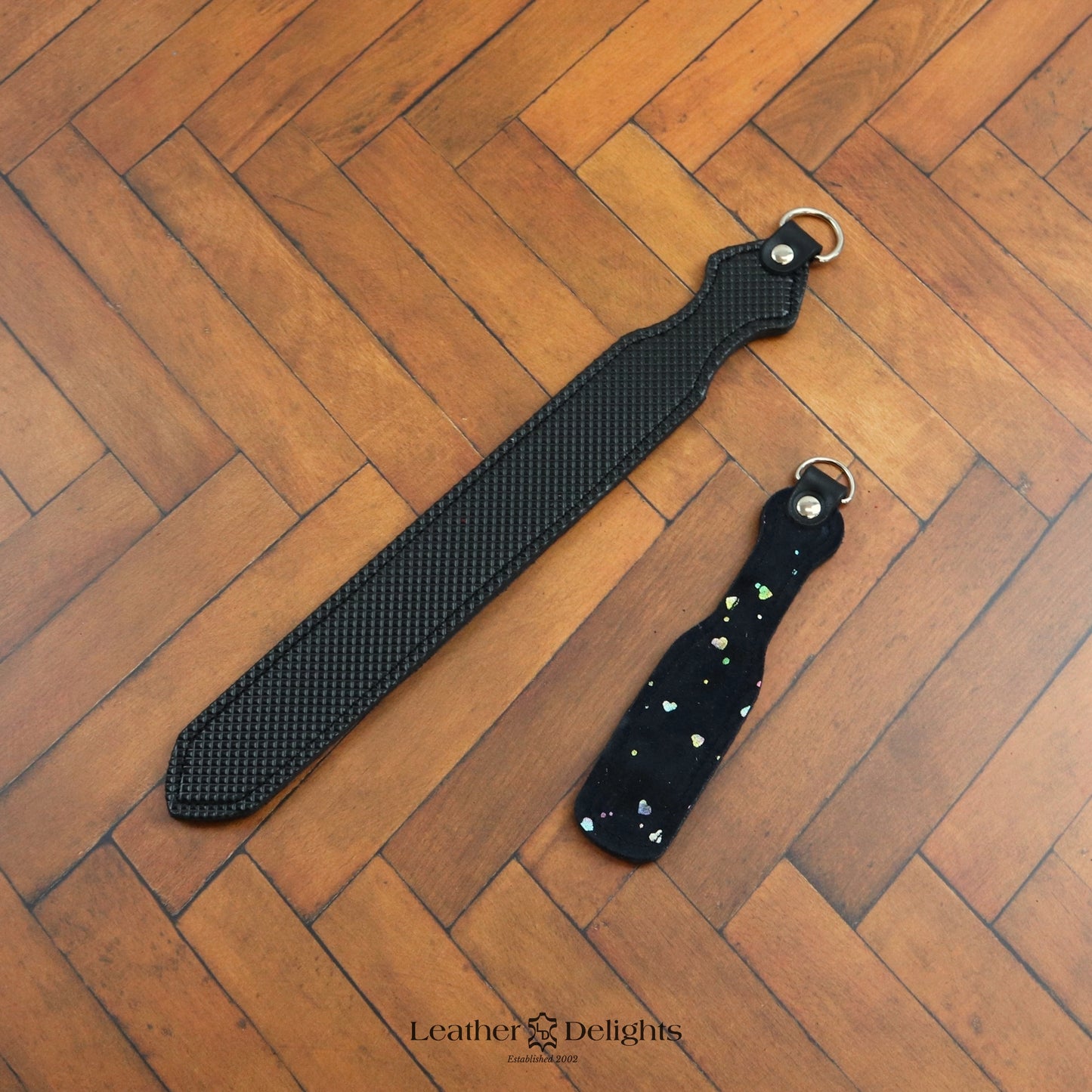 Dagger - Sparkly Hearts & Black Dimpled Rubber
