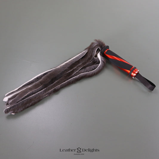 Martinet en Fourrure de Lapin Naturelle avec Manche Orange