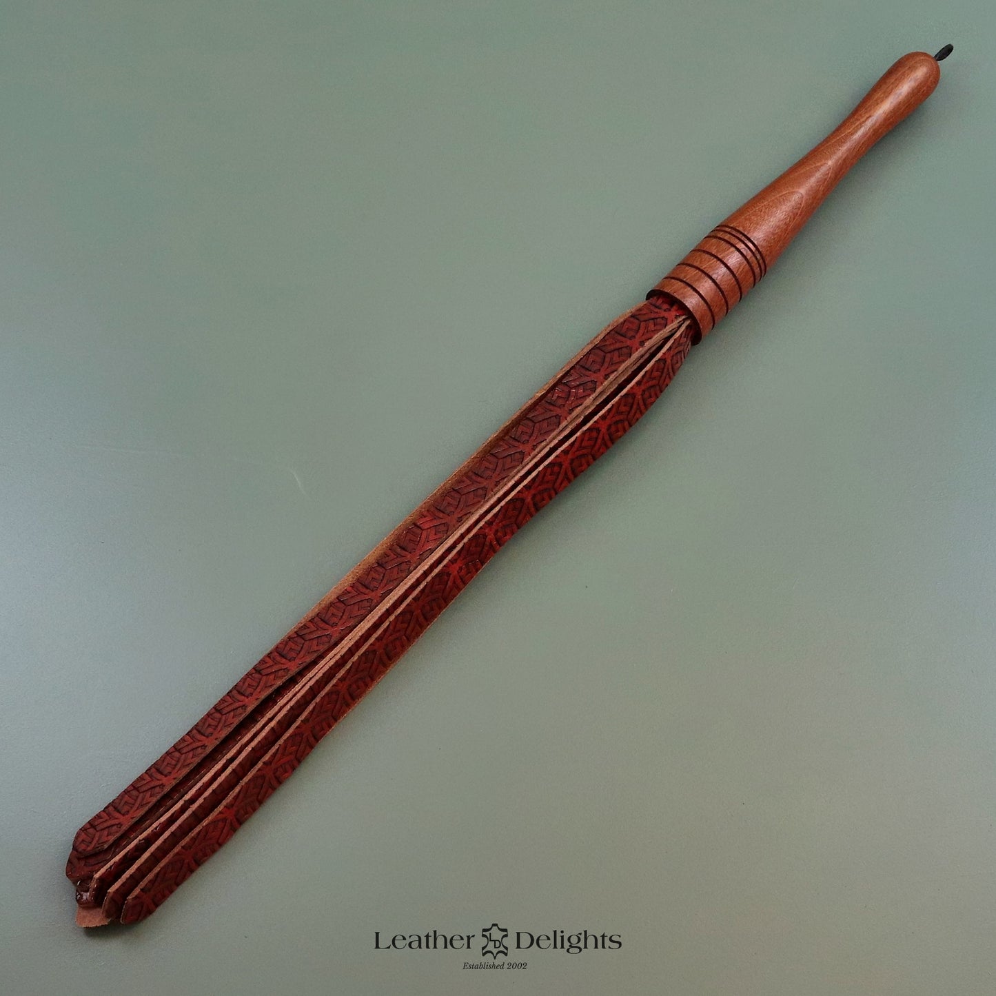 Firm Patterned Brown Leather Flogger