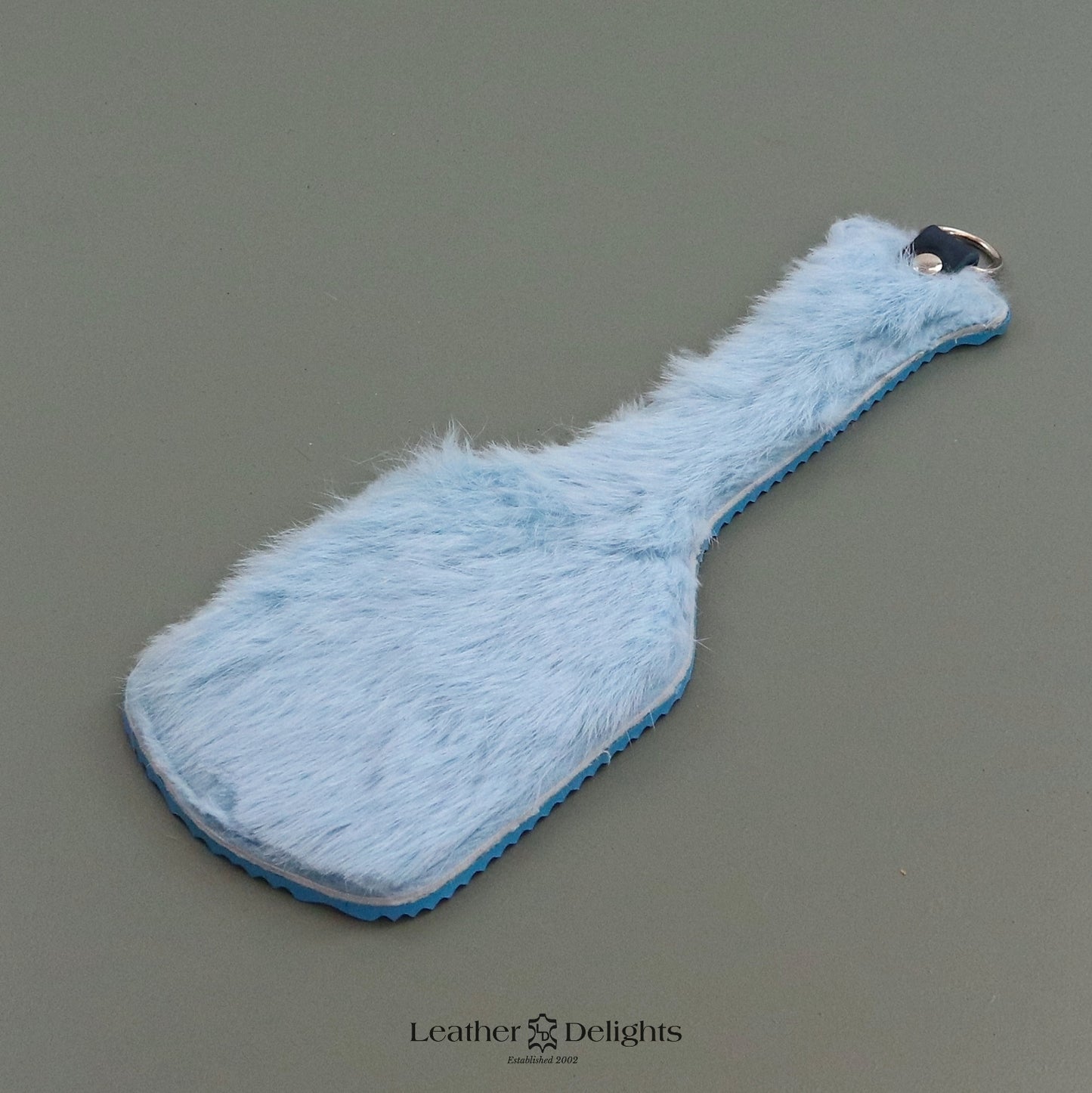 Intimidator Paddle - Rubber & Rabbit Fur