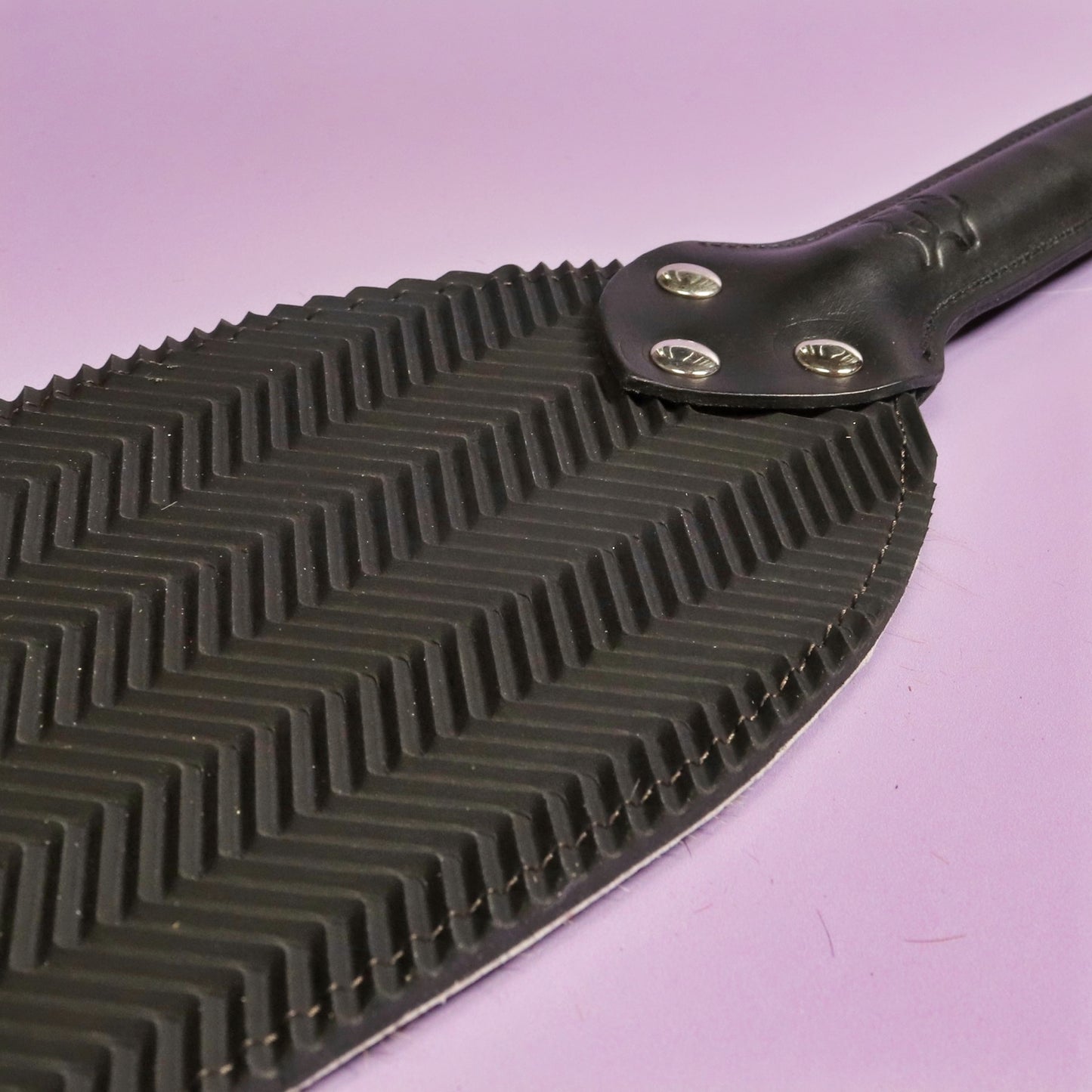 Booty Beater - Black Ripple Rubber & Springbok